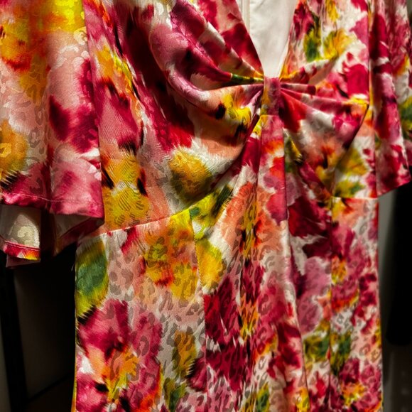 Adelyn Rae Bright Floral Mini Dress | Size Medium | EUC | - Picture 3 of 10